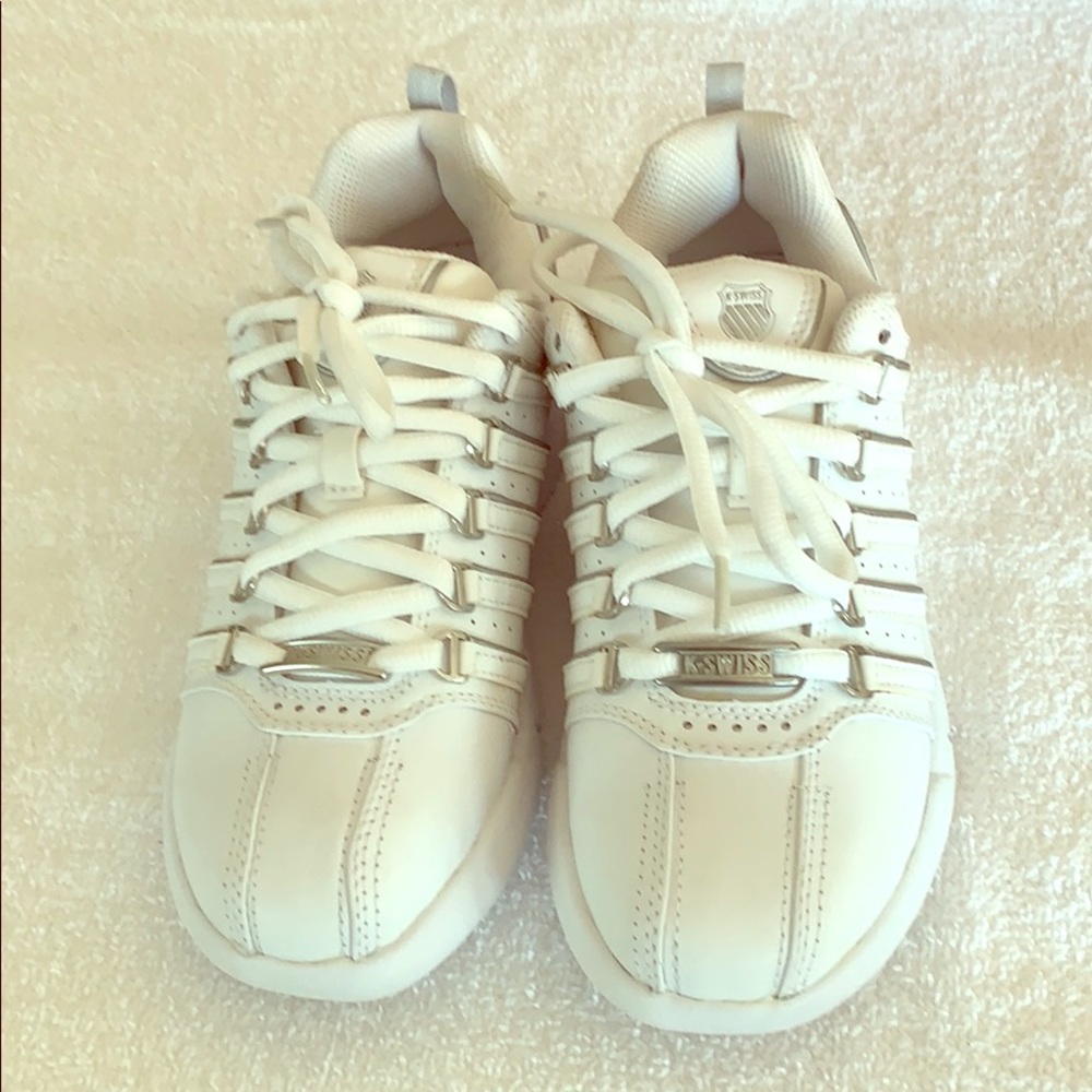 K-Swiss women’s shoe